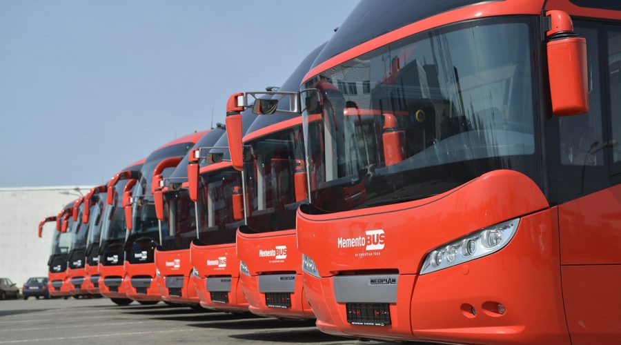 Christian Tour a achiziíonat 10 autocare Neoplan